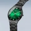 Bering Titanium 15240-728 ur med børstet sort og safirglas

