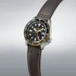 Seiko 5 Sports sort ur 43mm med robust mineralglas

