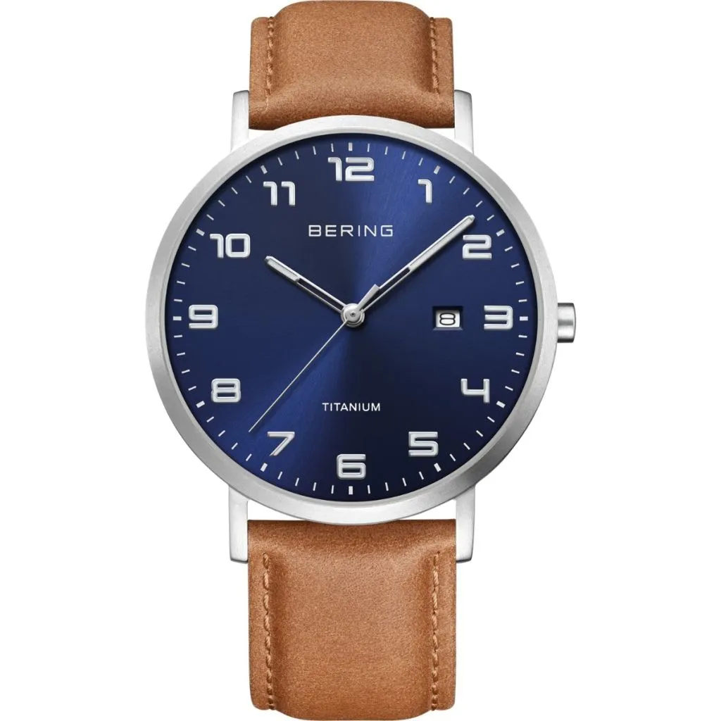 Bering Titanium Børstet Sølv Ur 18640-567

