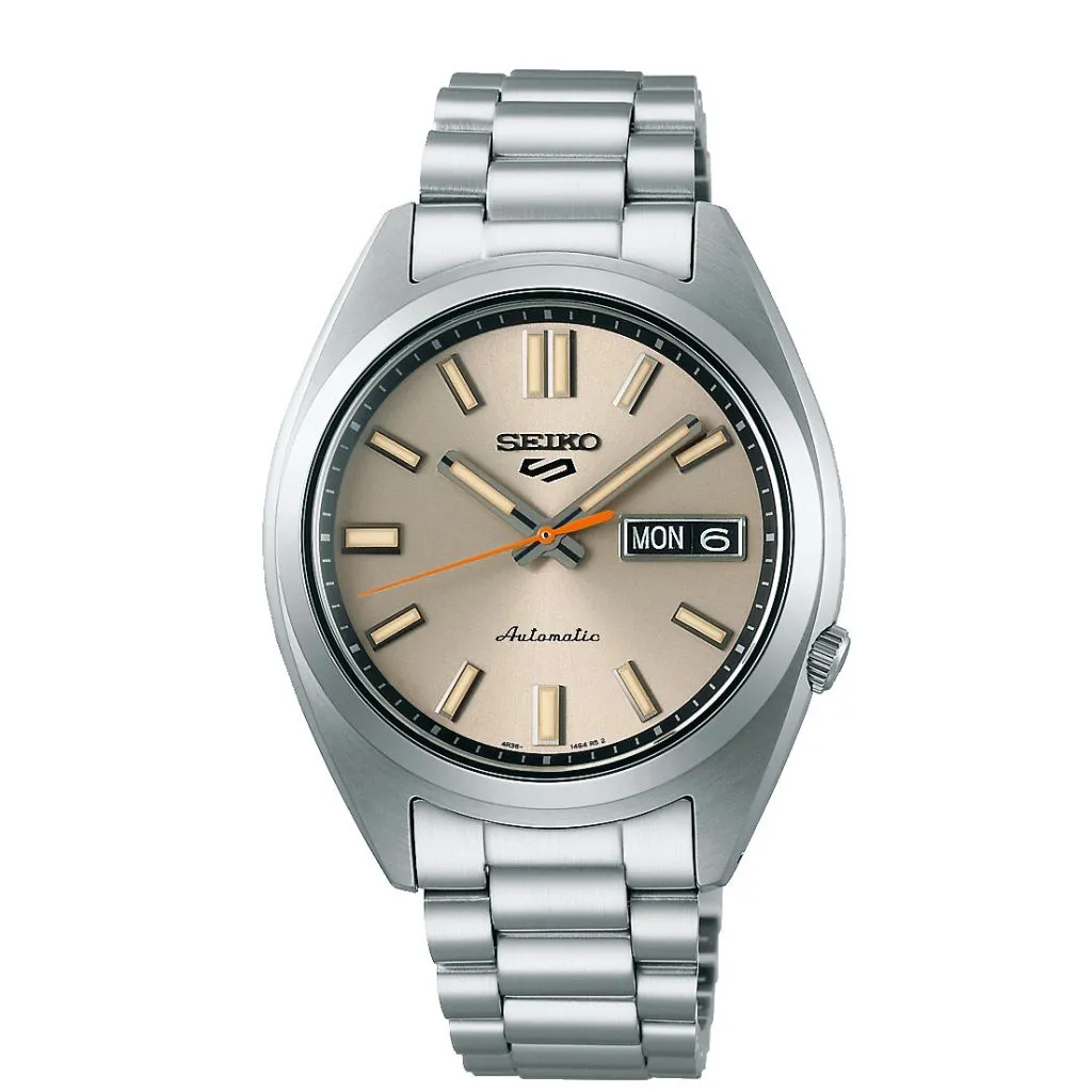 Seiko 5 Sports automatik herreur med 38mm sølv urskive

