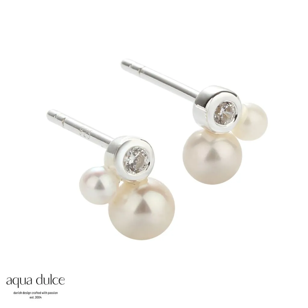 Aqua Dulce Pretty Pearl Petit Øreringe i Sølv – Model 5115

