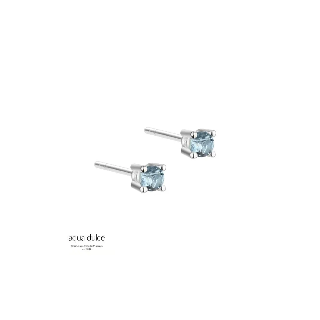 Aqua Dulce Big Kaya Sky ørestikker i sølv med stilrent design

