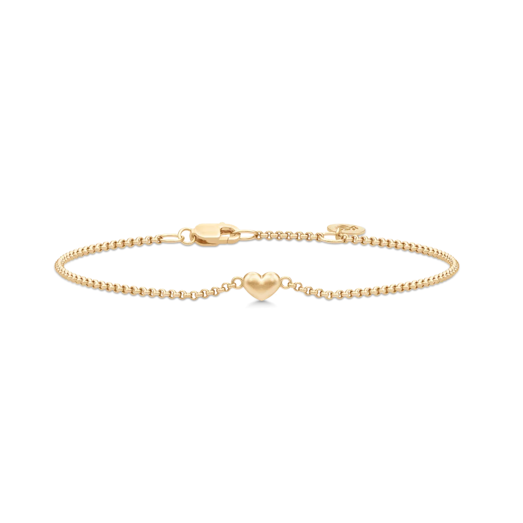 Julie Sandlau Love Armbånd forgyldt sølv – elegant smykke til kvinder
