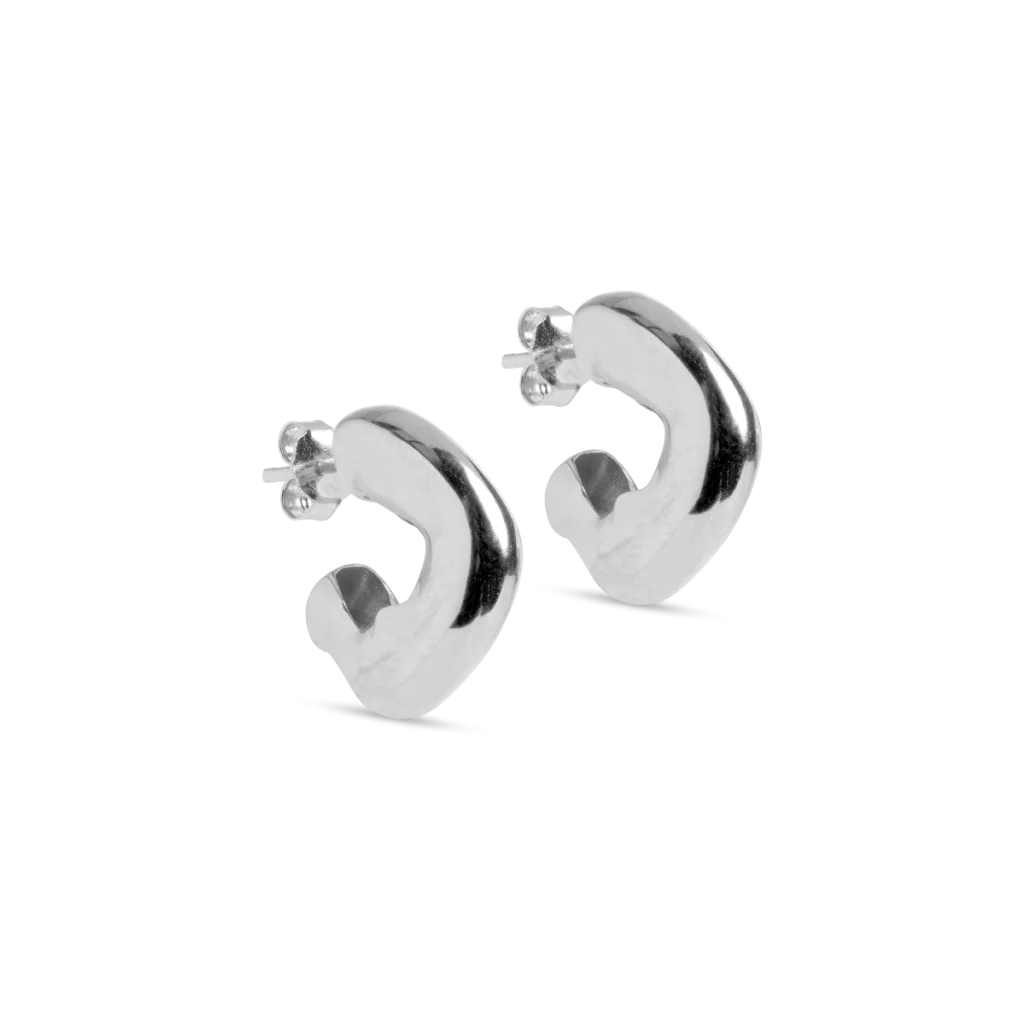 Enamel Gianna hoops i sølv – elegante øreringe til kvinder